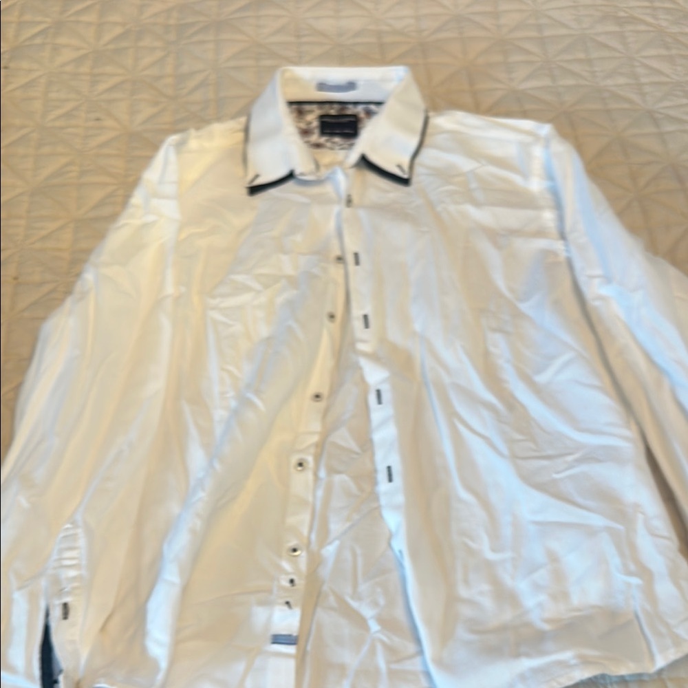 Denim & Flower White Casual Button-Down Shirt